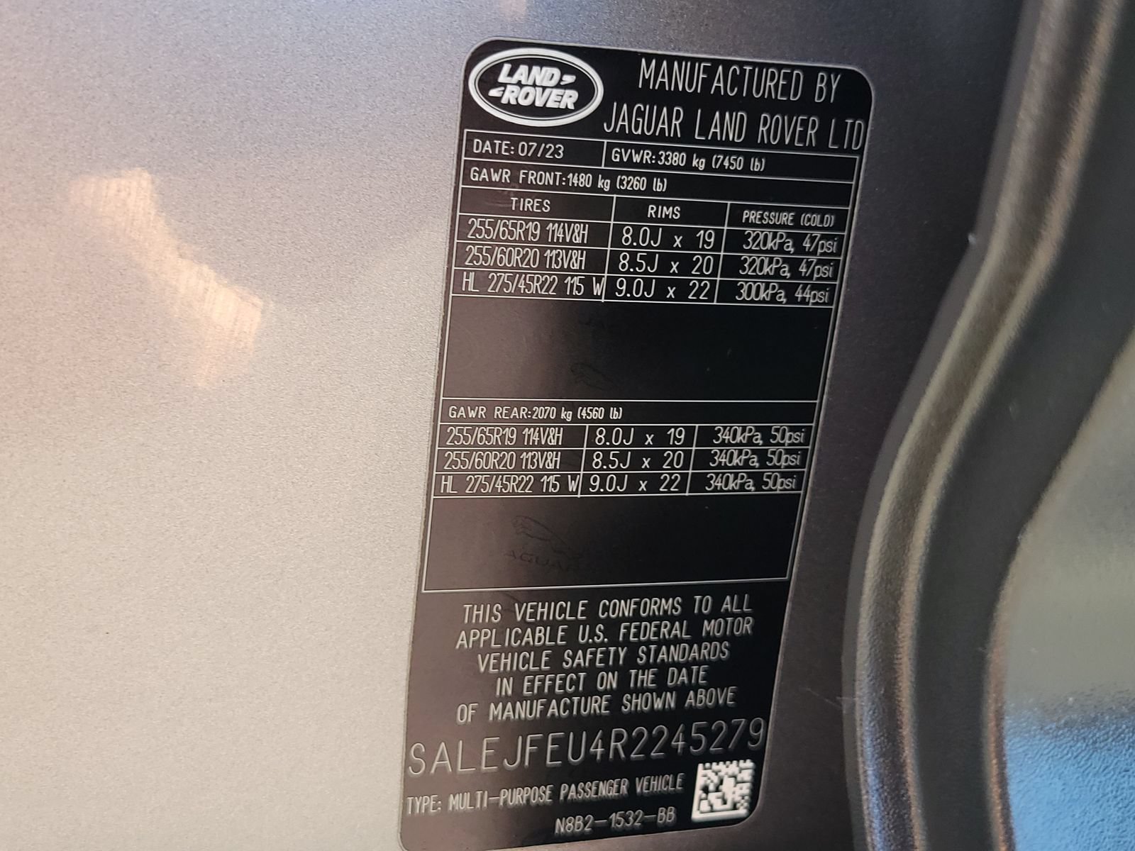 Used 2024 Land Rover Defender 130 S AWD/4WD image 15