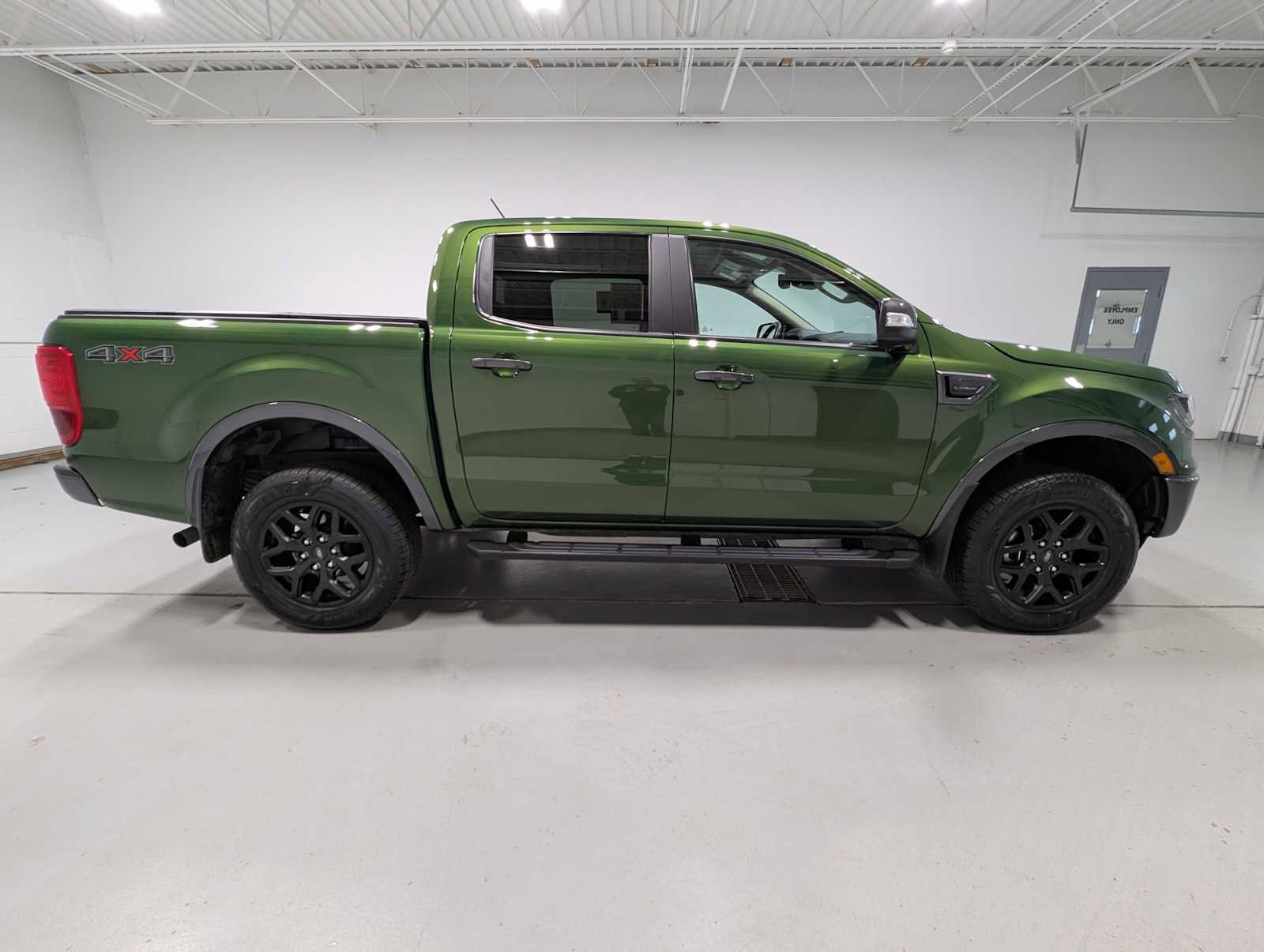 Used 2023 Ford Ranger Lariat w/ Equipment Group 501A High image 7