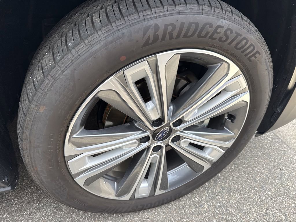 Used 2025 Subaru Solterra Touring image 4