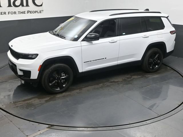 Used 2023 Jeep Grand Cherokee L Laredo AWD/4WD image 45