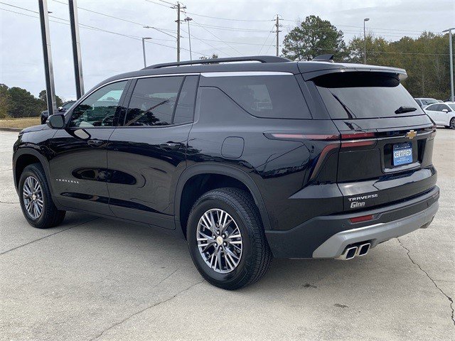 Certified 2025 Chevrolet Traverse LT image 3