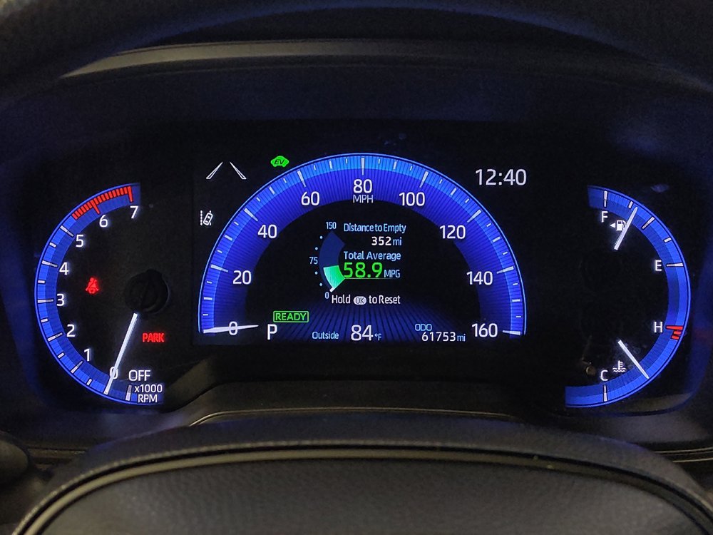 Used 2022 Toyota Corolla LE FWD image 23
