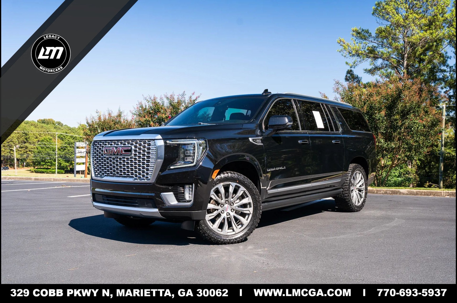 Used 2021 GMC Yukon XL Denali w/ Denali Premium Package RWD image 1