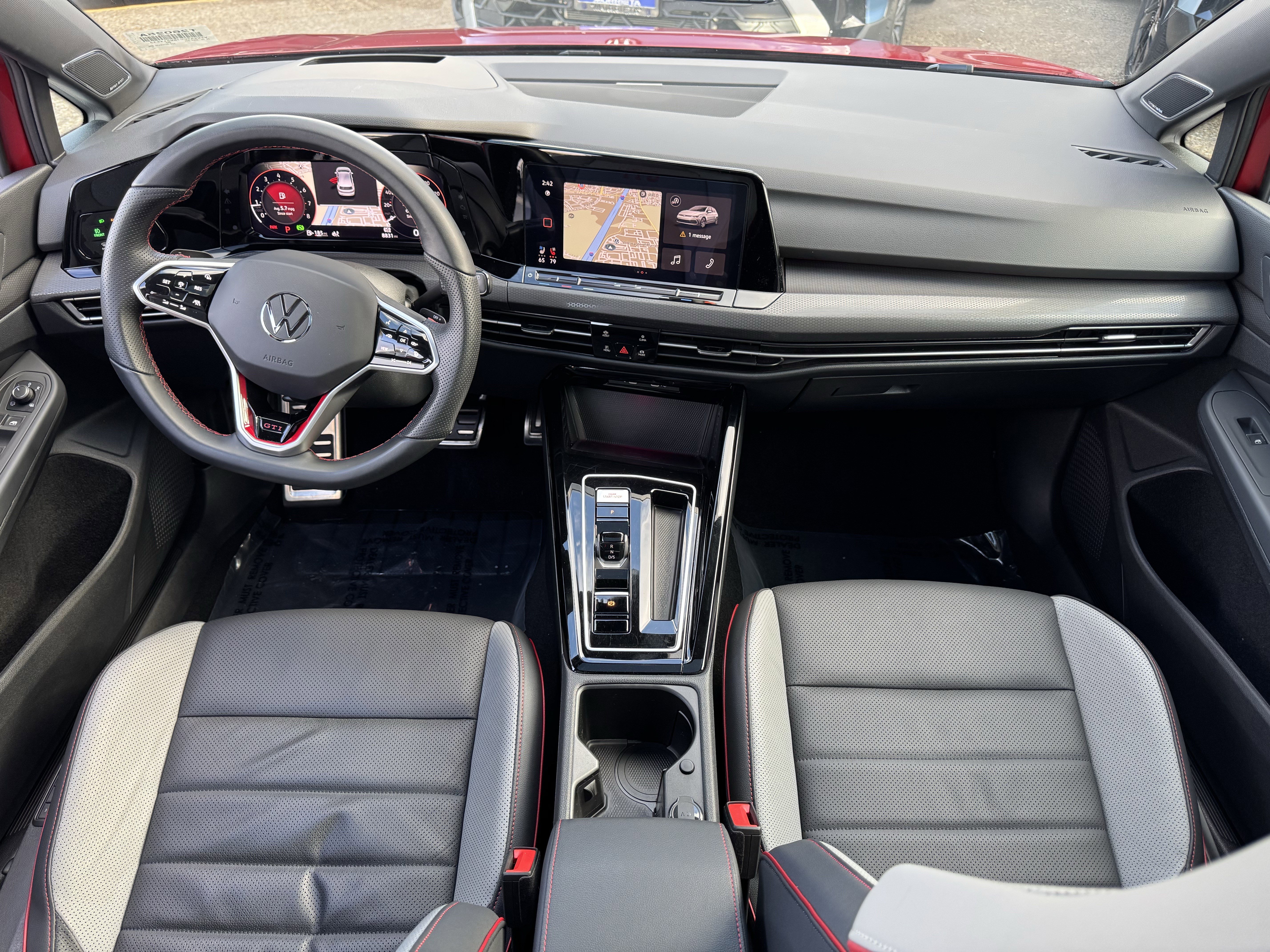 Used 2024 Volkswagen GTI Autobahn image 33