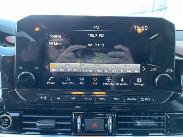 Used 2023 Nissan Pathfinder Platinum image 16