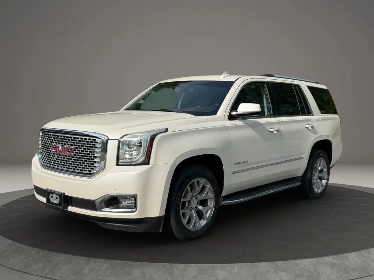 Used 2015 GMC Yukon Denali w/ Open Road Package RWD image 1
