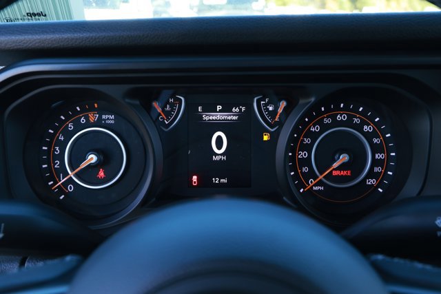 New 2025 Jeep Gladiator Sport image 12