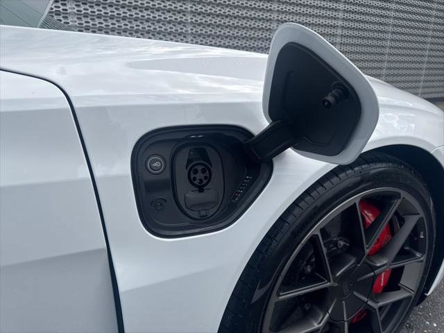 New 2026 Audi RS e-tron GT performance AWD/4WD image 10