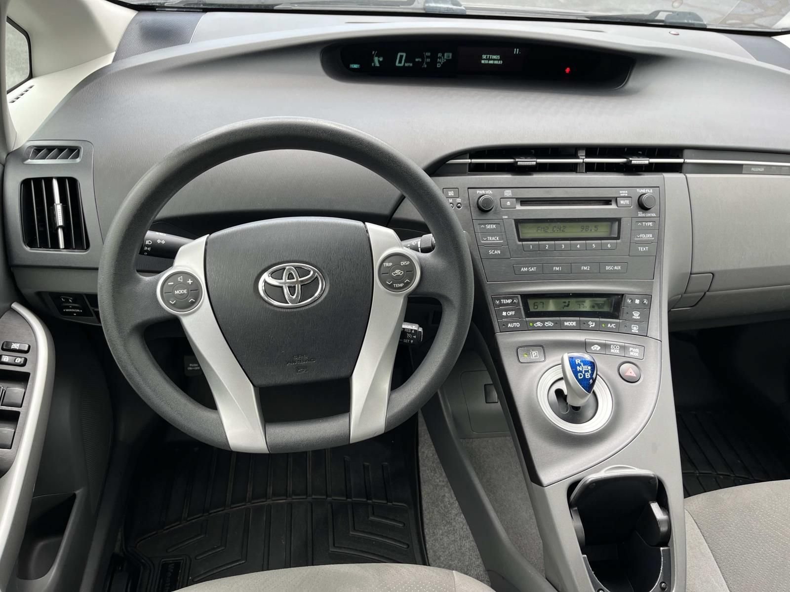 Used 2011 Toyota Prius Two FWD image 12