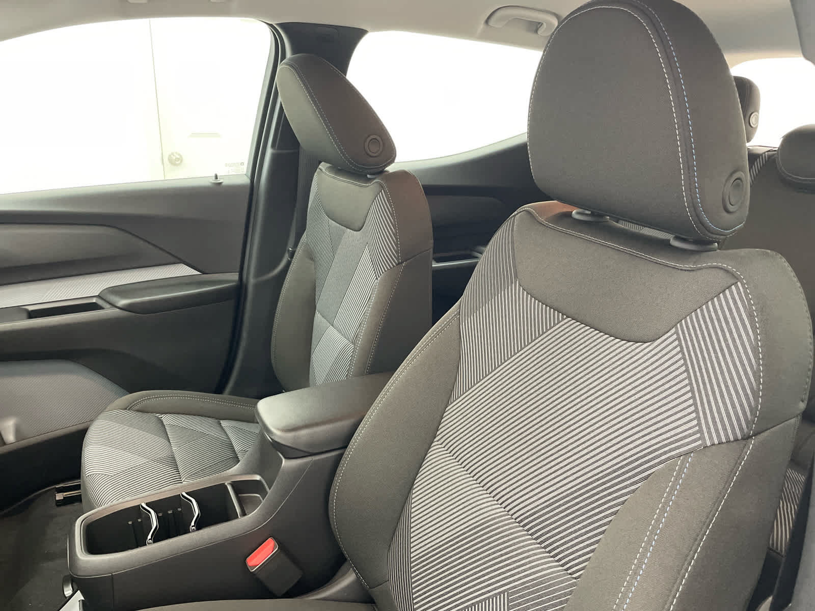 New 2027 Chevrolet Bolt LT w/ Comfort Package FWD image 9