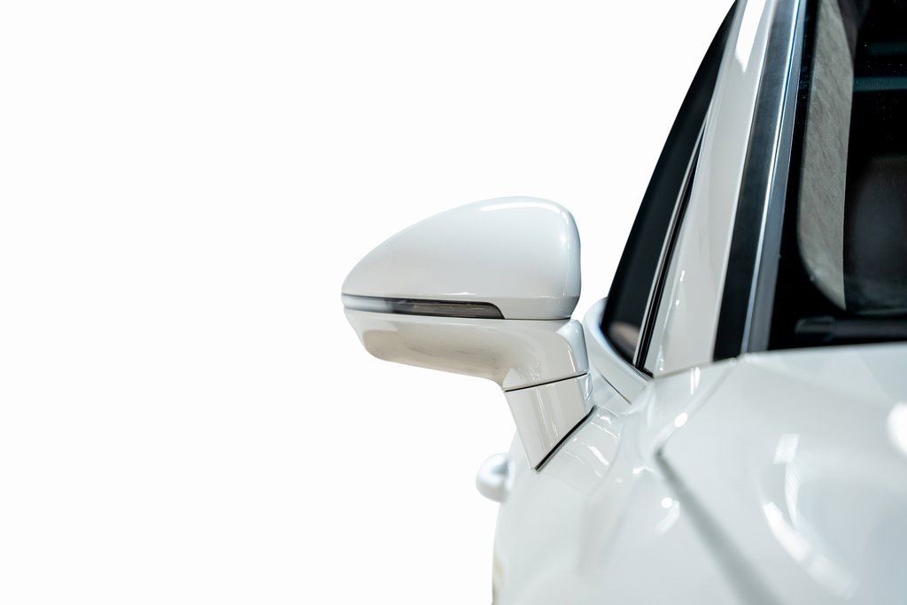 Used 2021 Porsche Cayenne Turbo image 5