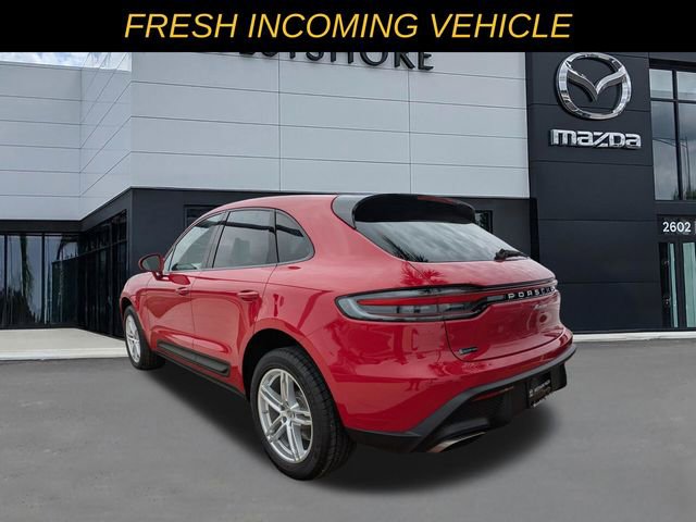 Used 2024 Porsche Macan image 4