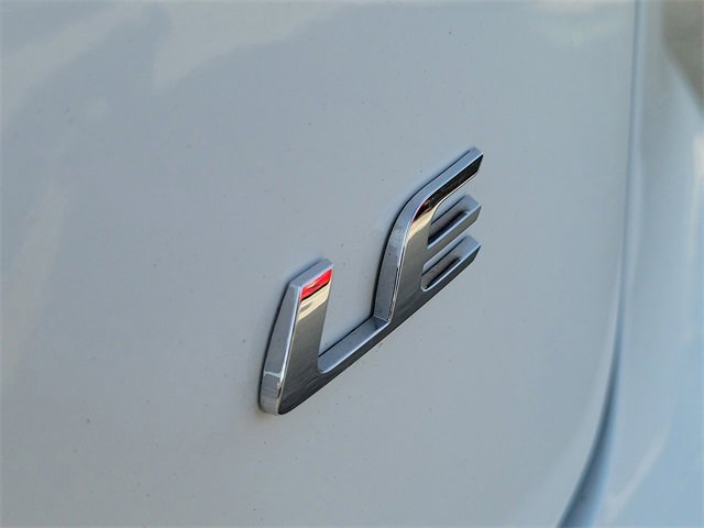 Used 2024 Toyota Corolla LE image 9