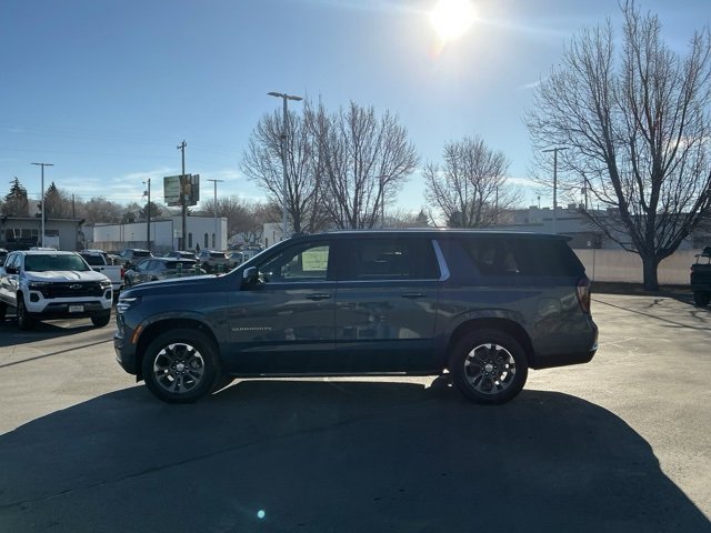 New 2026 Chevrolet Suburban LS image 7