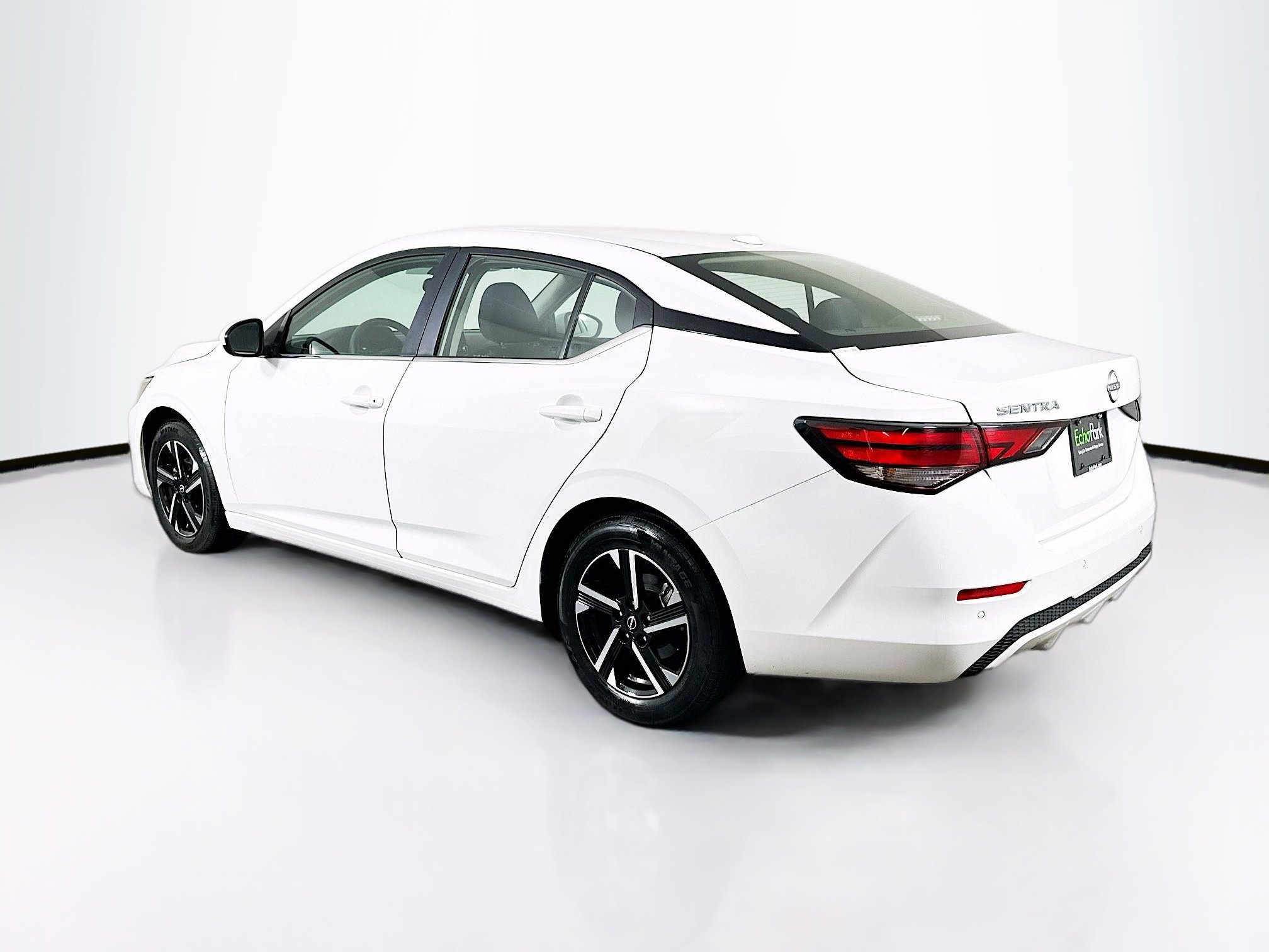 Used 2024 Nissan Sentra SV image 5