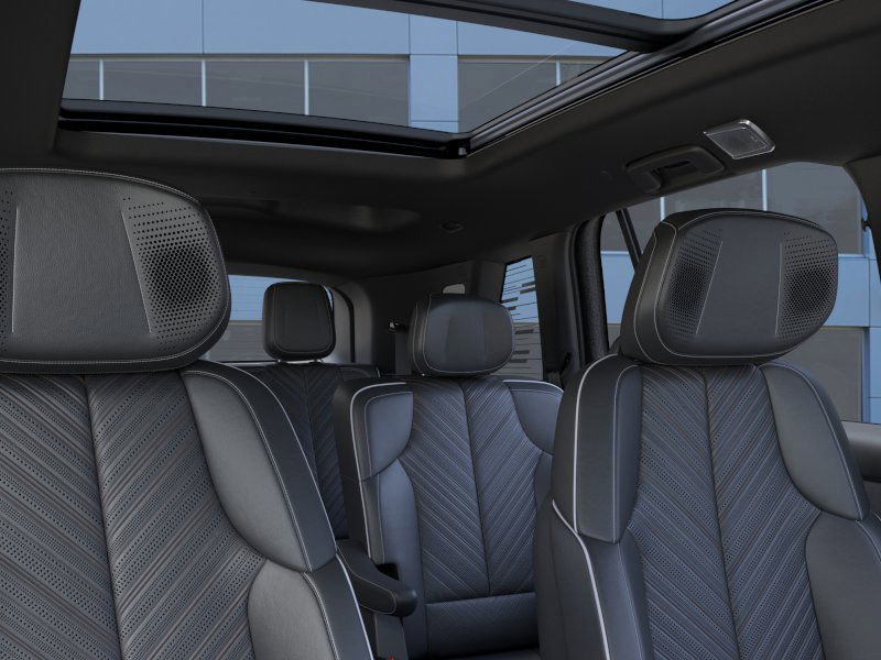 New 2026 Cadillac Vistiq Platinum w/ LPO, Floor Liner Package image 24