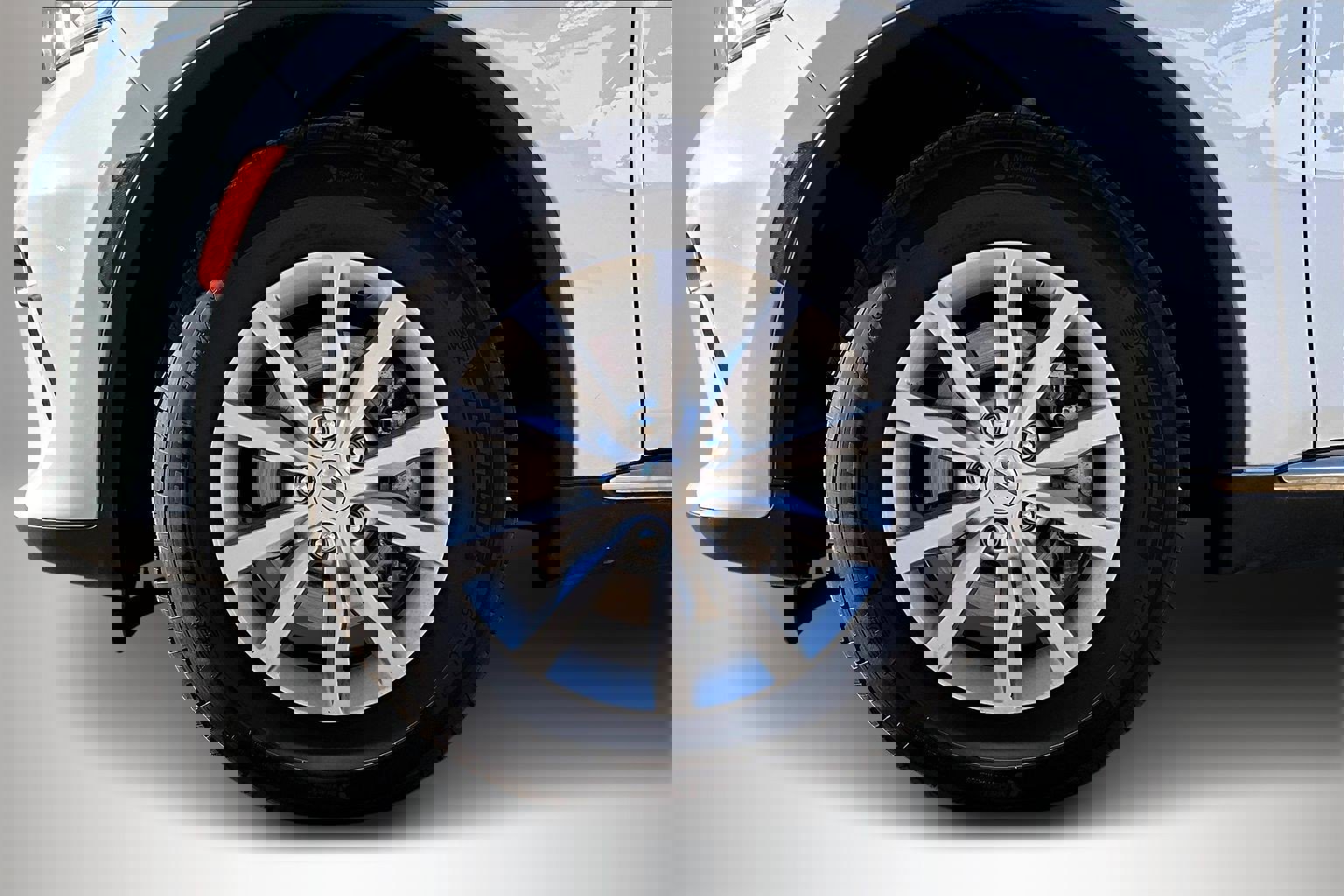 Used 2024 Dodge Durango SXT image 33