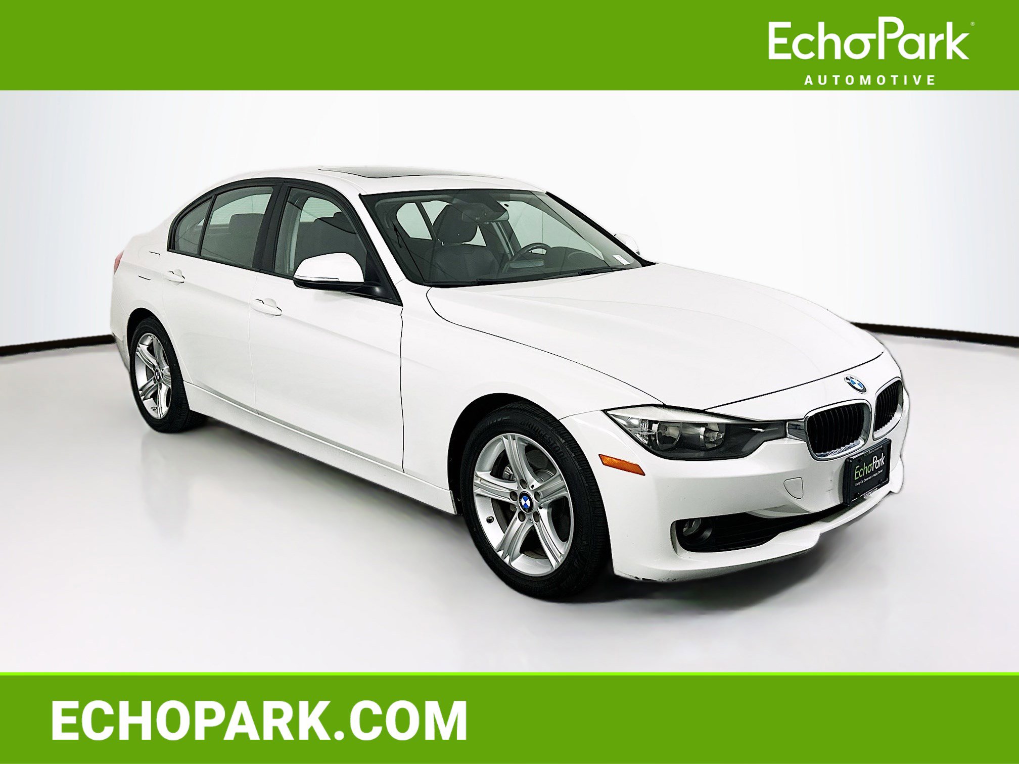 Used 2013 BMW 320i Sedan RWD image 1