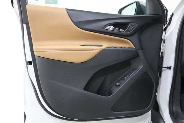 Used 2018 Chevrolet Equinox Premier AWD/4WD image 17