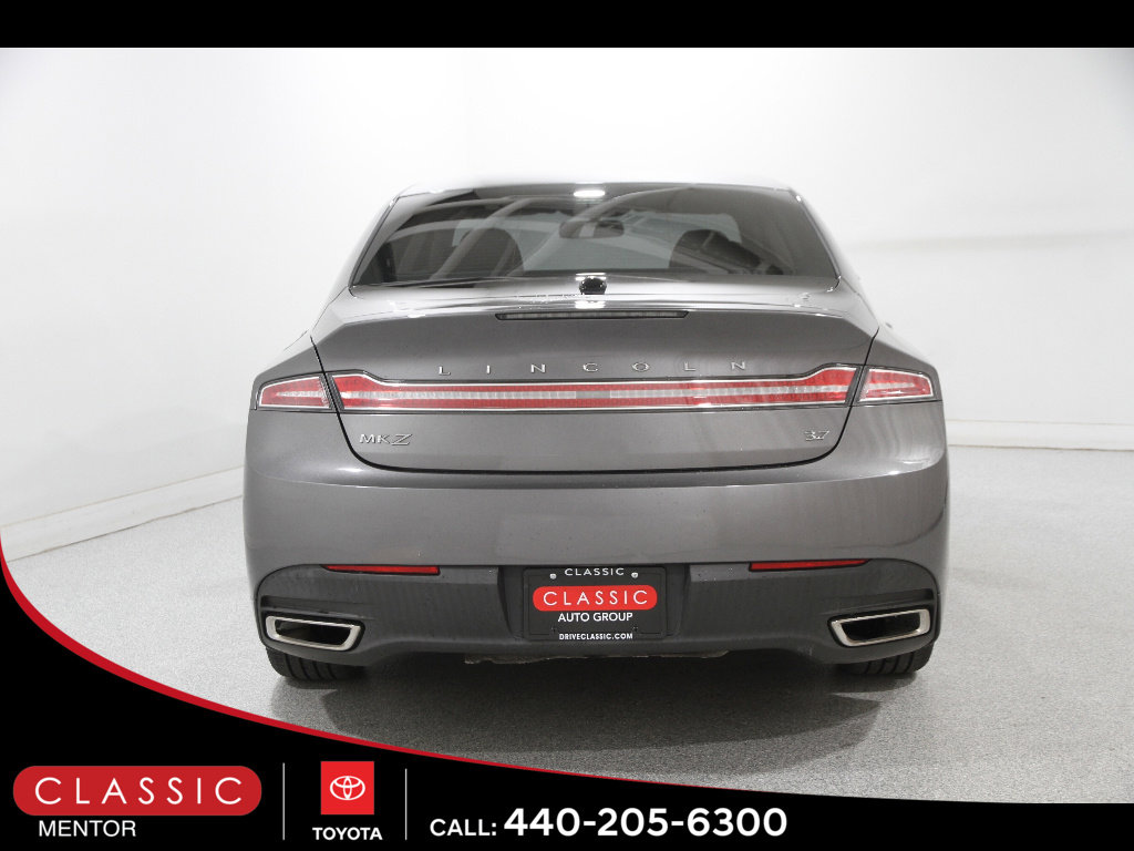 Used 2014 Lincoln MKZ image 17