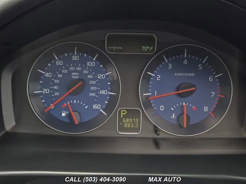 Used 2011 Volvo C30 T5 R-Design image 28