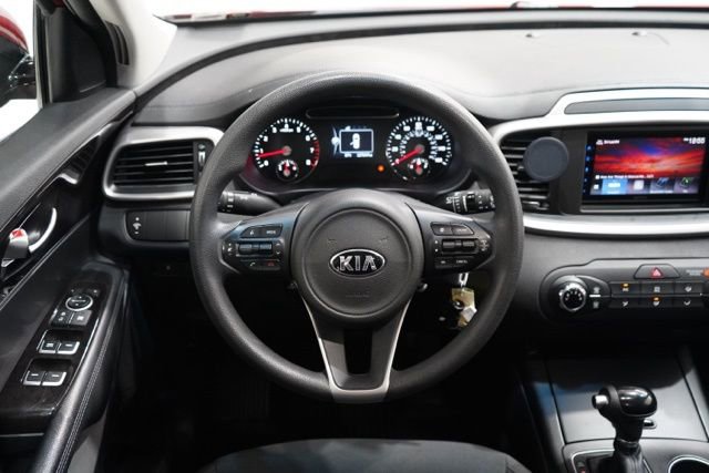 Used 2016 Kia Sorento LX image 14