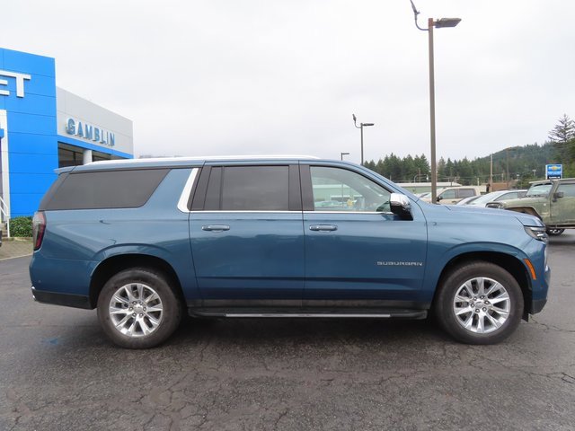 Certified 2025 Chevrolet Suburban Premier image 8