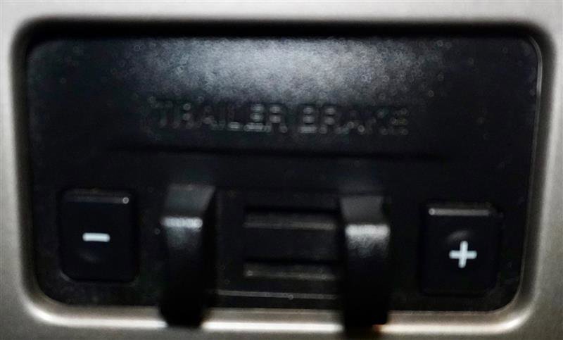 Used 2010 Ford F150 Raptor AWD/4WD image 27