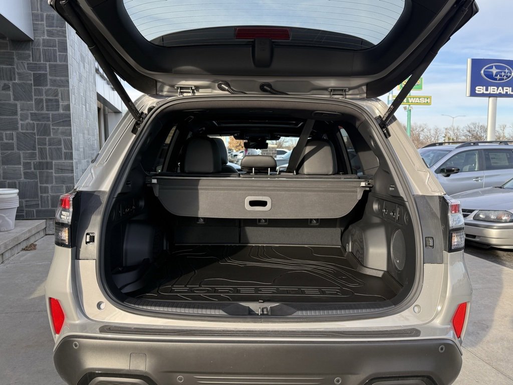 New 2025 Subaru Forester Touring image 28