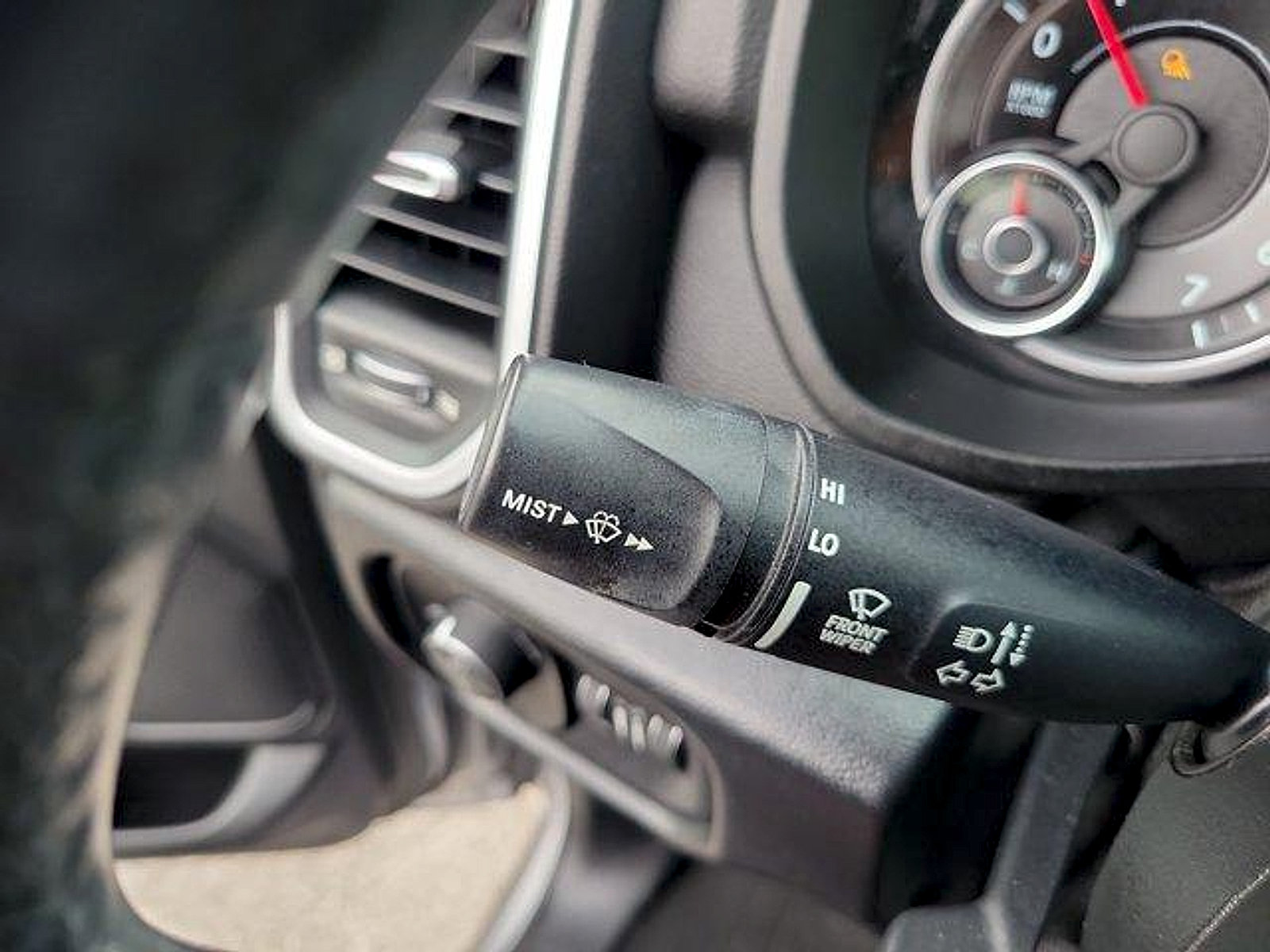 Used 2019 RAM 1500 Big Horn RWD image 27