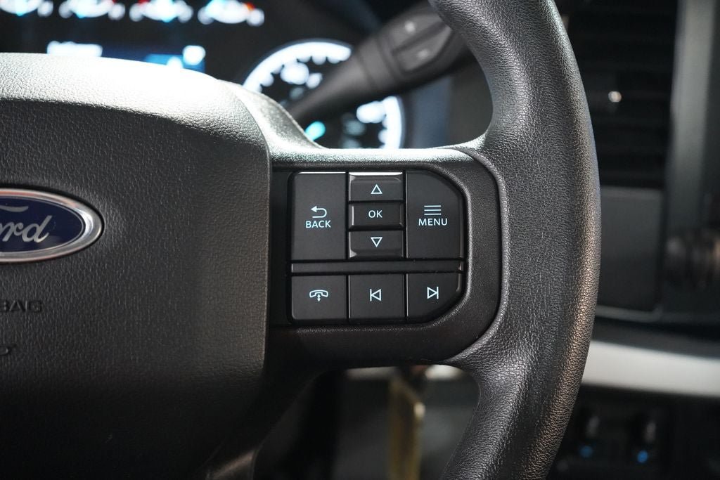 Used 2023 Ford F250 XL w/ STX Appearance Package AWD/4WD image 16
