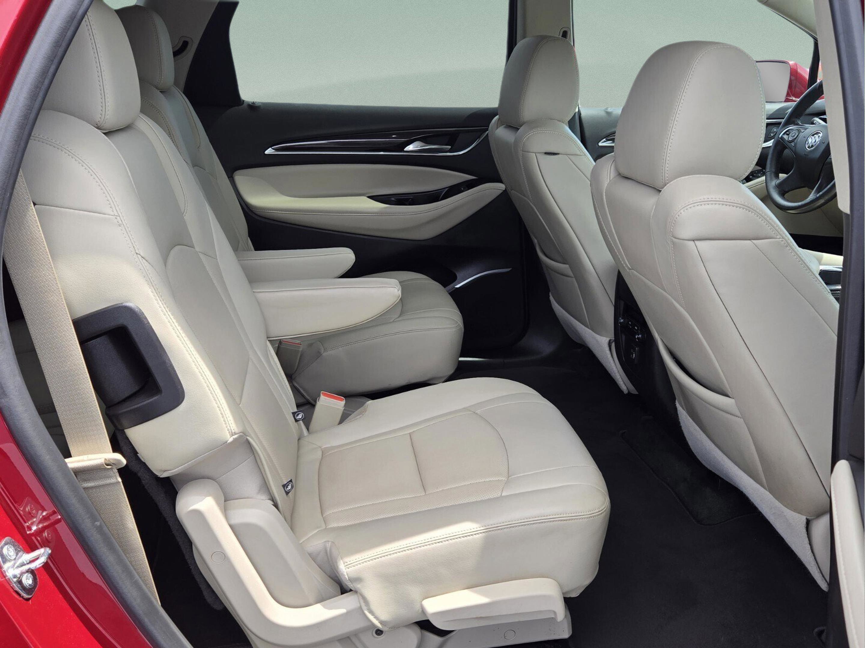 Used 2020 Buick Enclave Essence w/ Trailering Package, 5000 lbs. FWD image 26