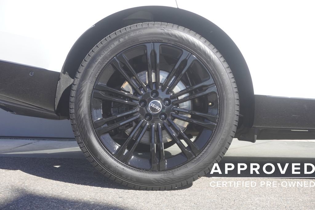 Used 2023 Land Rover Range Rover SE image 34