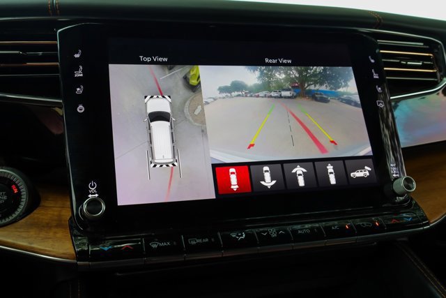 Used 2023 Jeep Grand Wagoneer L Series III w/ Rear Seat Video Group 1 image 17