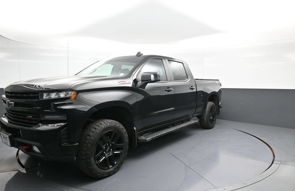 Used 2021 Chevrolet Silverado 1500 LT Trail Boss w/ Convenience Package II AWD/4WD image 1