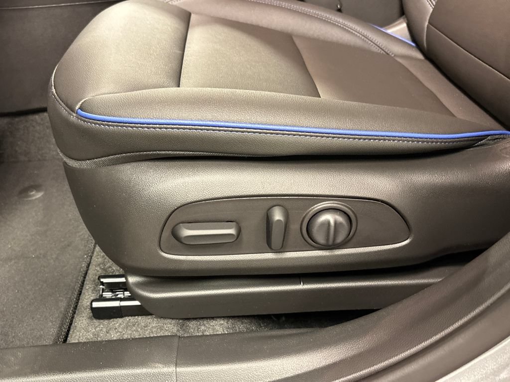 New 2026 Buick Envista Sport Touring w/ Convenience I Package FWD image 25
