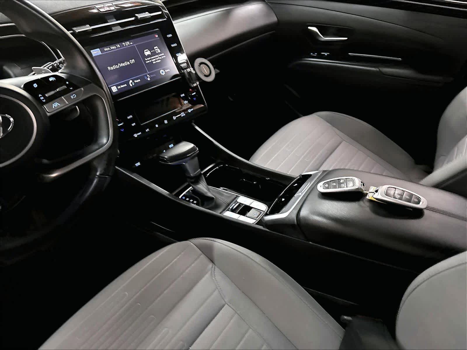 Used 2022 Hyundai Santa Cruz SEL Premium w/ Cargo Package AWD/4WD image 19
