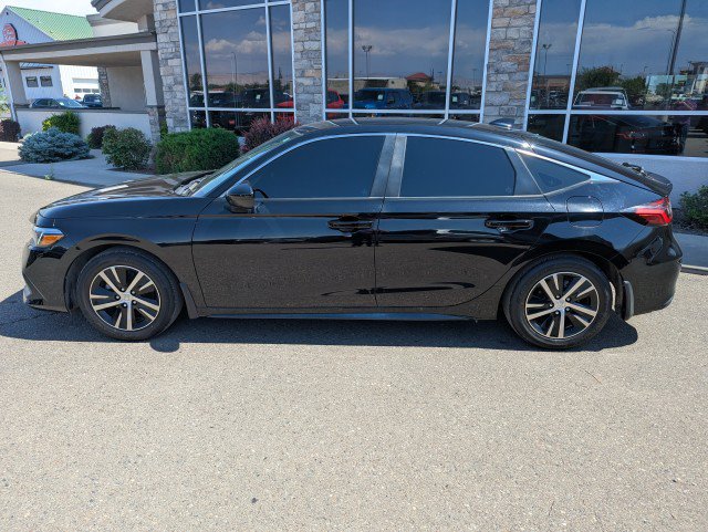 Used 2023 Honda Civic LX image 2