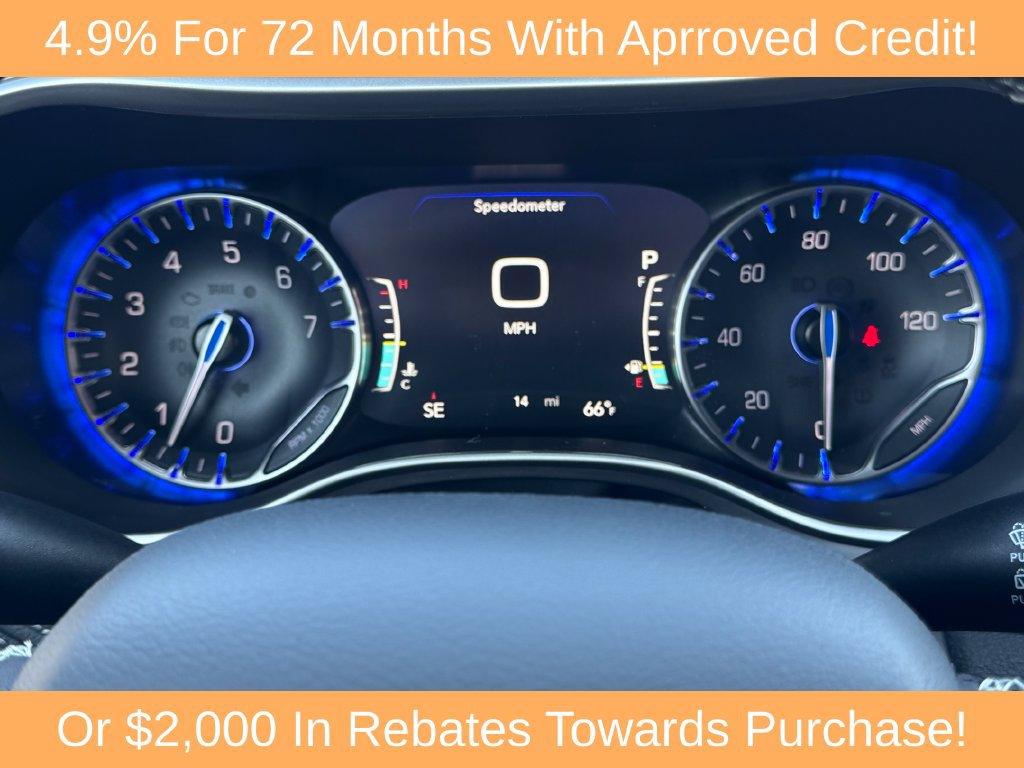 New 2027 Chrysler Pacifica Limited FWD image 20
