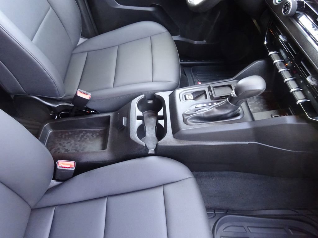 Certified 2024 Chevrolet Colorado W/T image 22