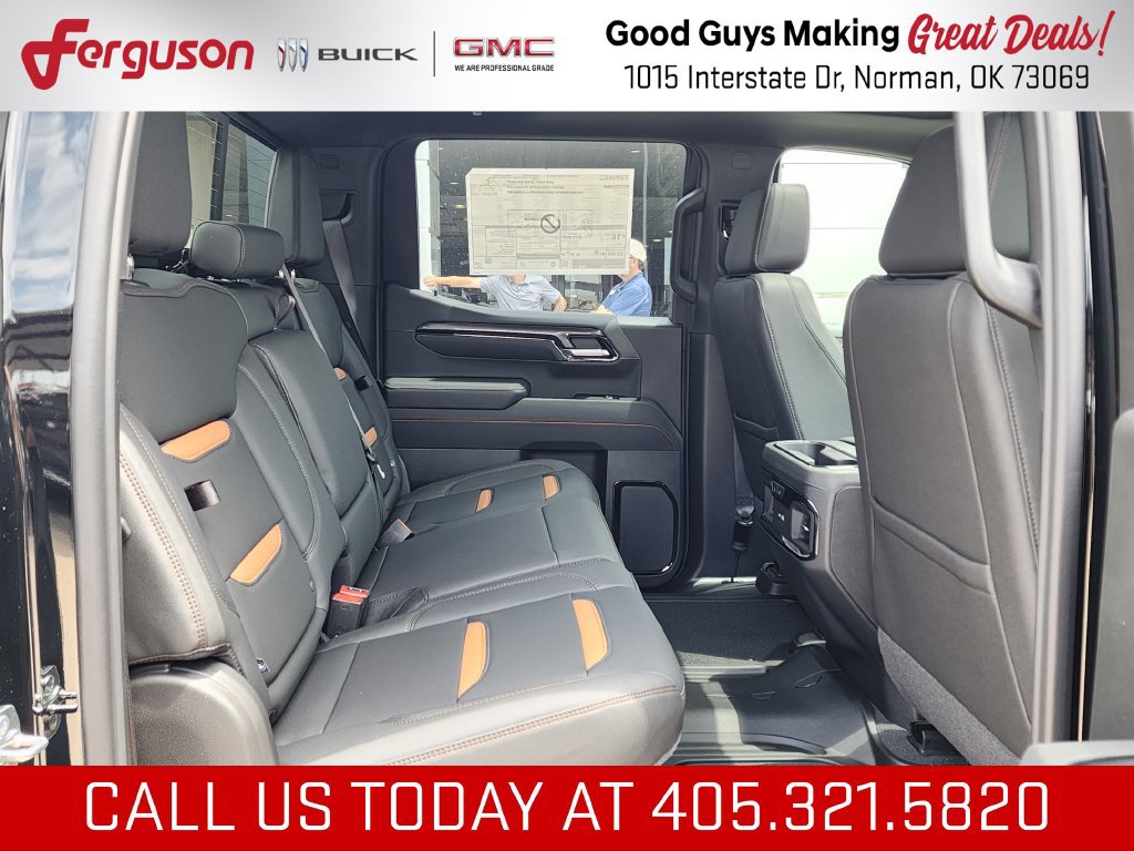 New 2026 GMC Sierra 1500 AT4 w/ AT4 Premium Package AWD/4WD image 43