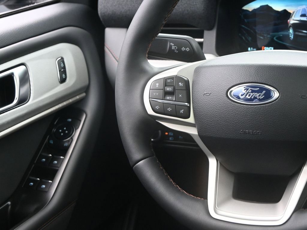 New 2026 Ford Explorer Active image 32