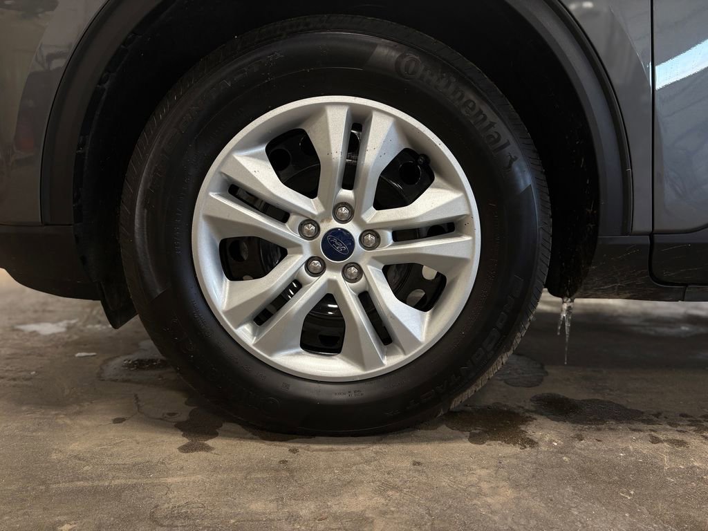 Used 2022 Ford Escape S image 33