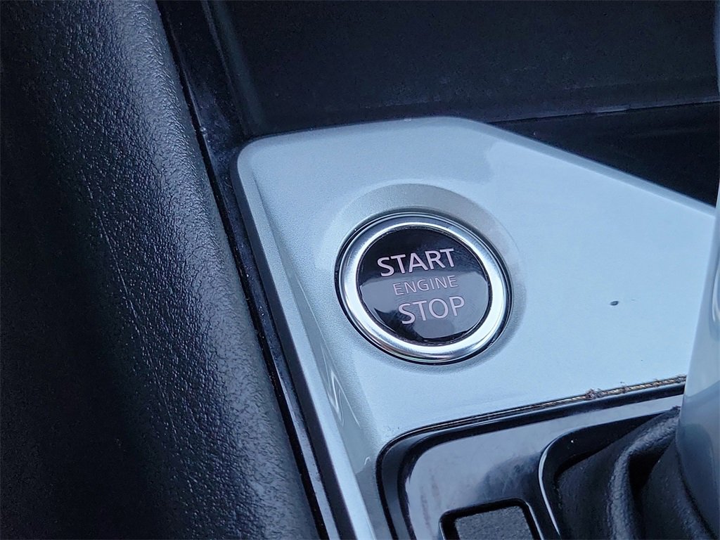 Used 2024 Nissan Altima 2.5 SV image 8