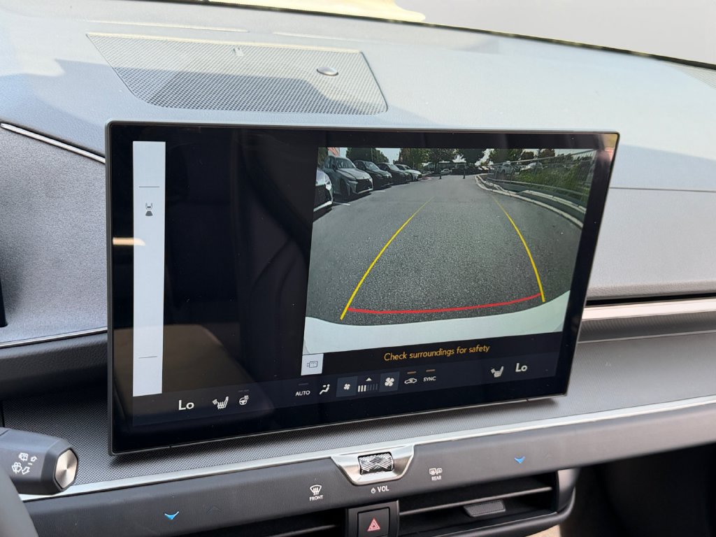 New 2026 Lexus ES 350h AWD w/ Convenience Package image 20