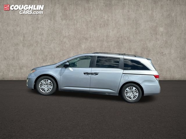 Used 2016 Honda Odyssey LX image 4