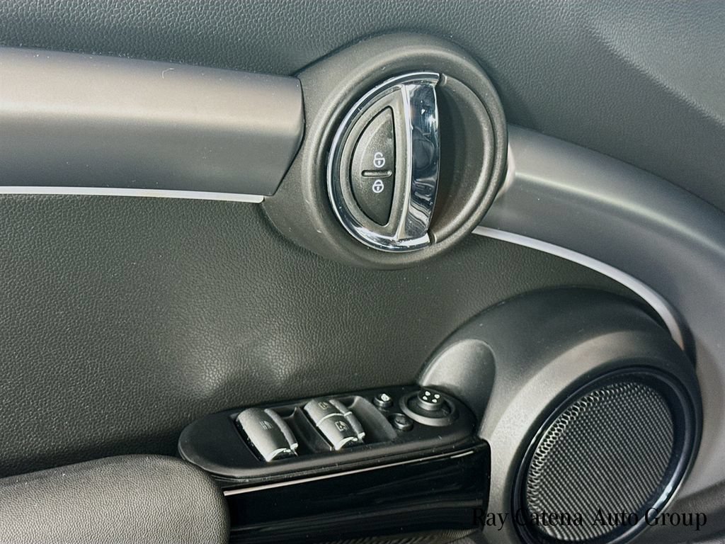 Certified 2023 MINI Cooper S FWD image 18