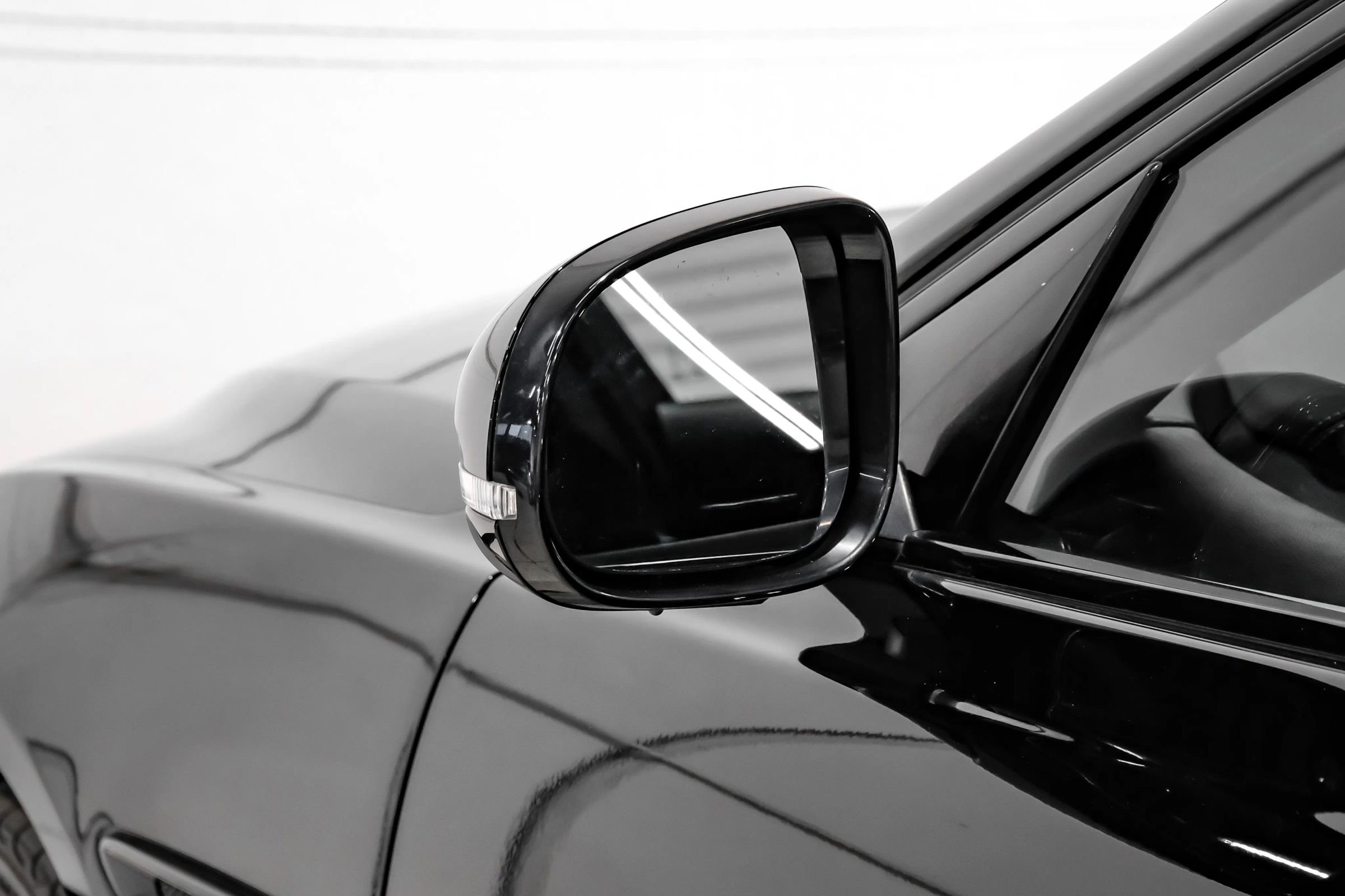 Used 2020 Jaguar XE R-Dynamic S AWD/4WD image 56