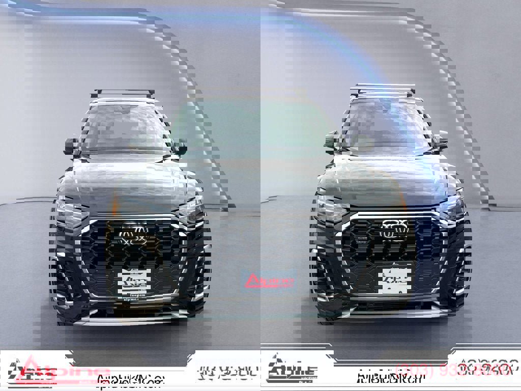 Used 2023 Audi Q5 2.0T Premium w/ Convenience Package image 8