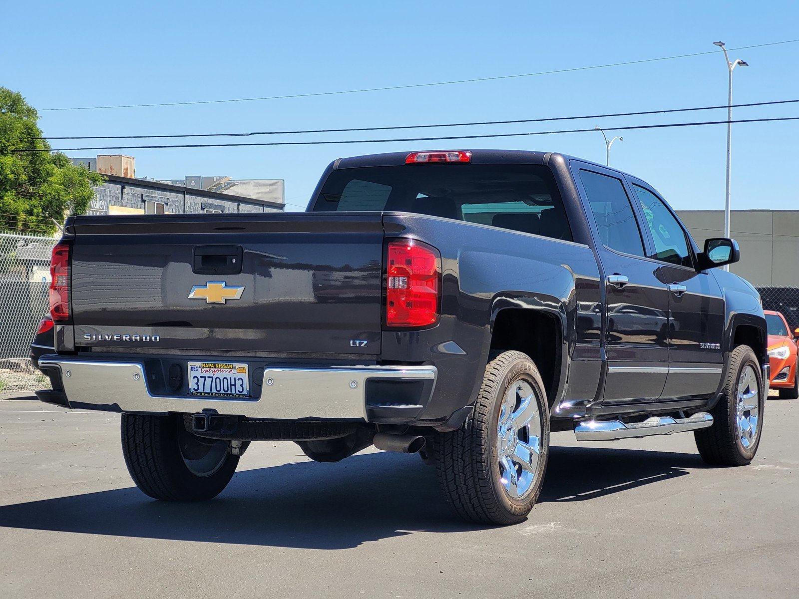 Used 2014 Chevrolet Silverado 1500 LTZ Z71 w/ LTZ Plus Package image 4
